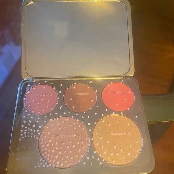 Becca x Jaclyn Hill Champagne Collection Face - Picture 4 of 5